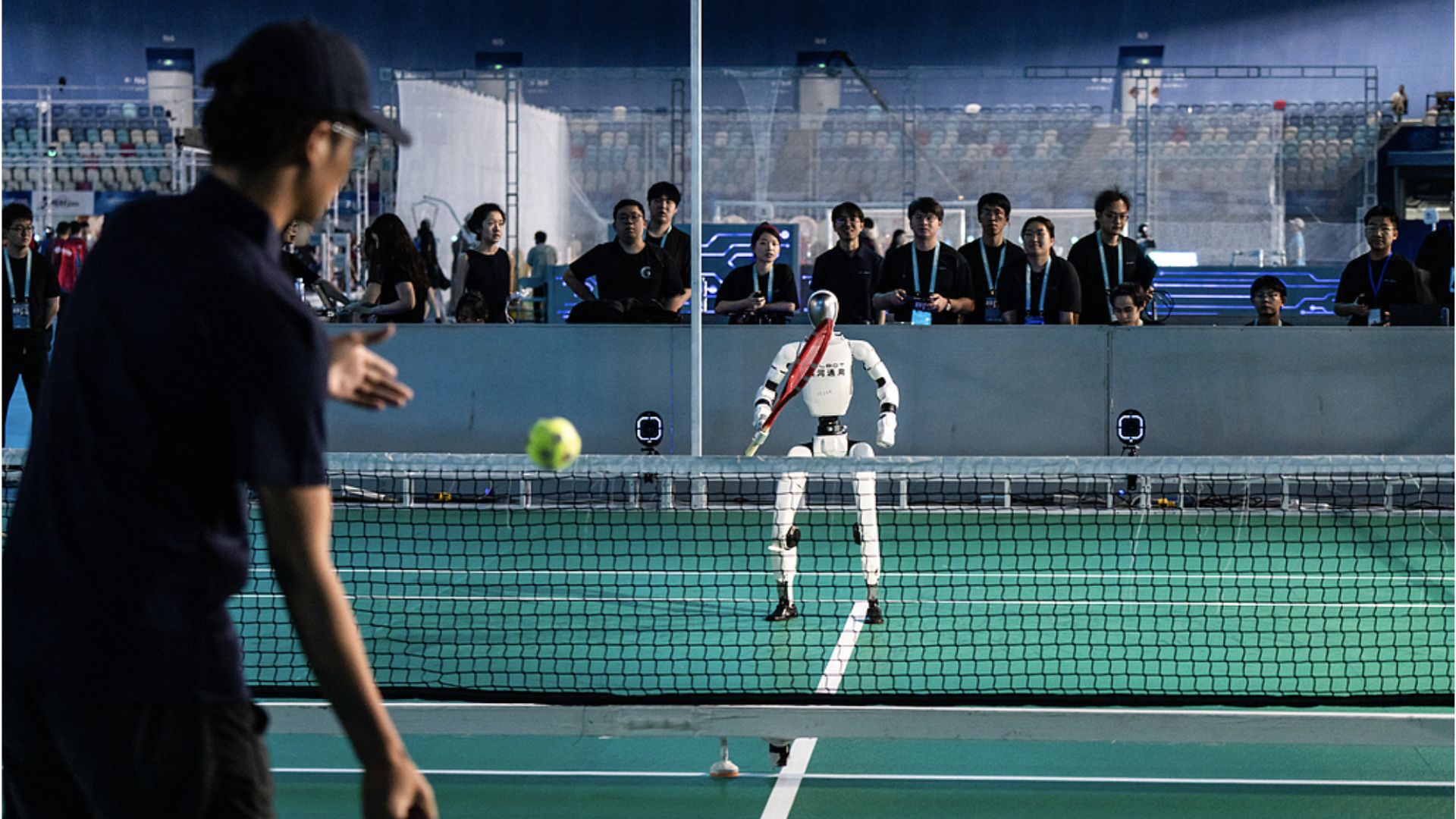 Video: Galbot humanoid robot completes 100+ rallies in live autonomous tennis match