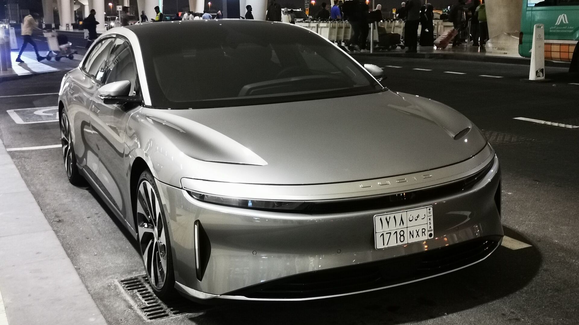 7 best electric cars offering the highest range in 2026