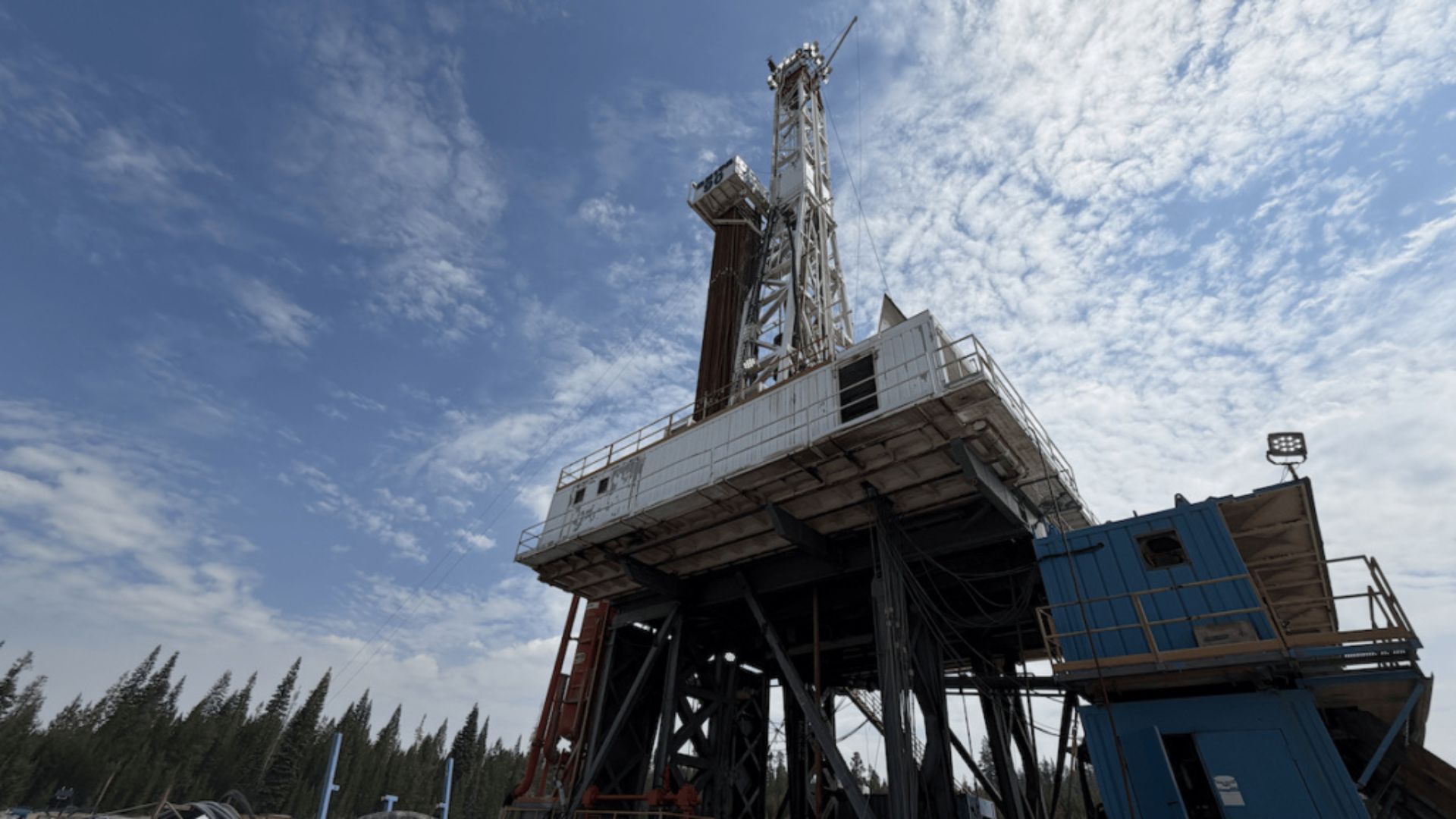 Accessing superhot rocks: Drilling hits 10,350 feet in 15 days at US geothermal site