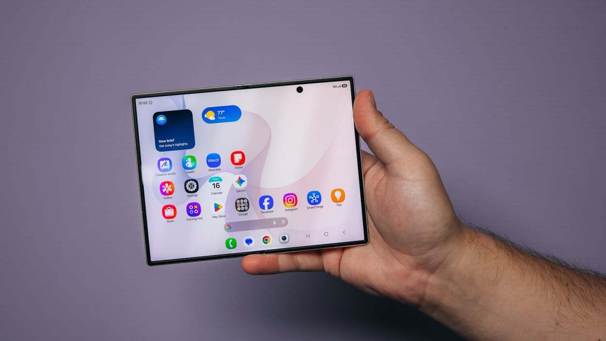 Amazon has the Samsung Galaxy Z Fold8 on sale for $250 off