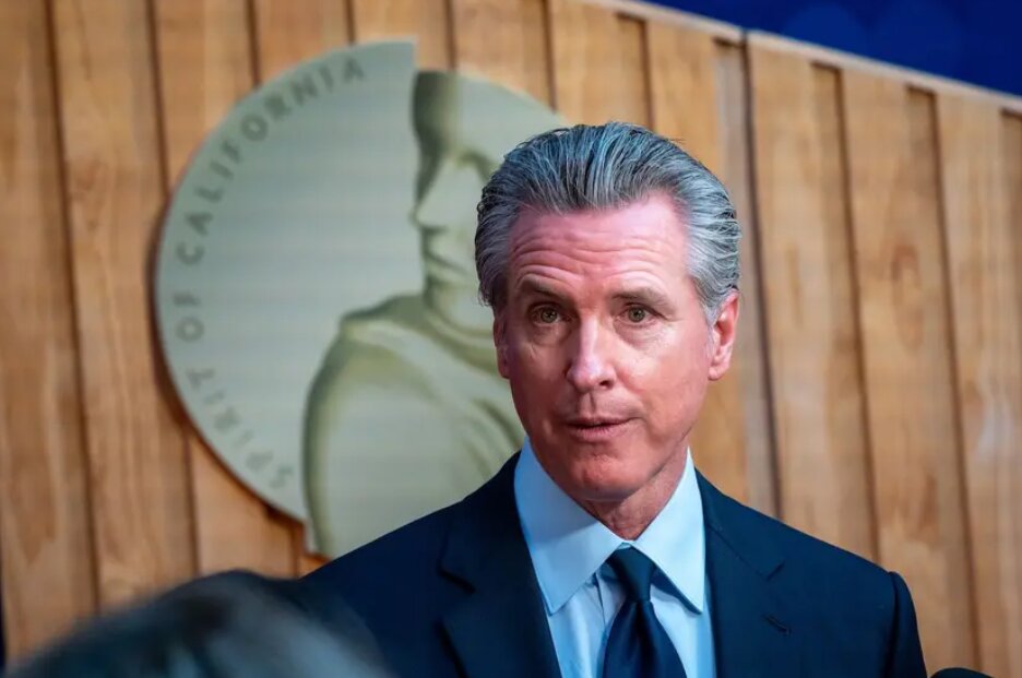 California Bans Public Officials From Issuing Memecoins Under New 2027 Crypto Law