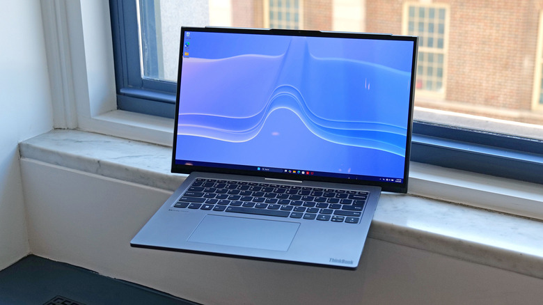 Lenovo’s latest expandable screen laptop concept feels like it’s ready for the real world