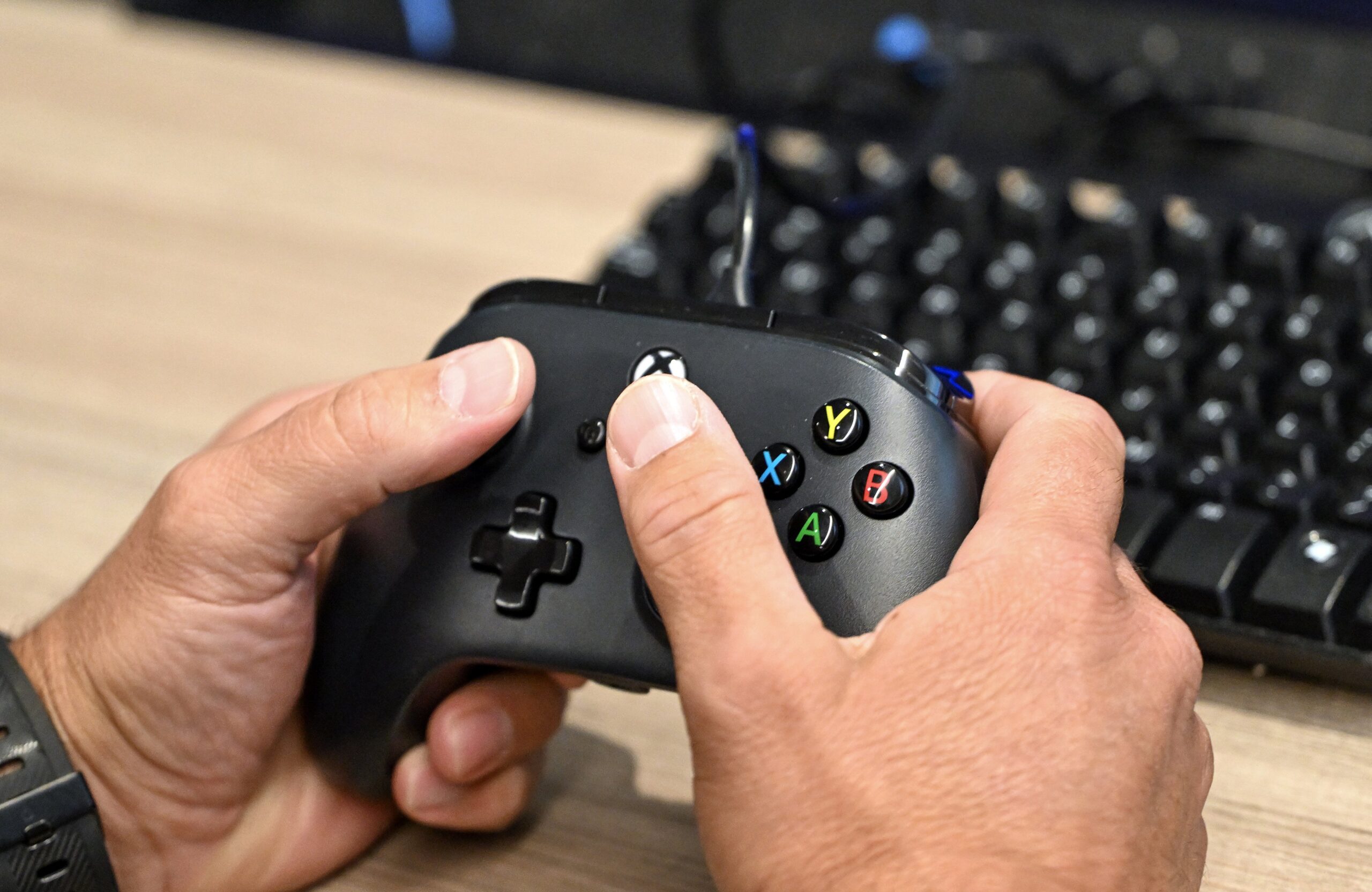 Modders discover way to play PS5 games on Xbox consoles