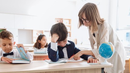 Pisa-Studie 2025: Ein Absturz, mit dem jeder zufrieden sein kann