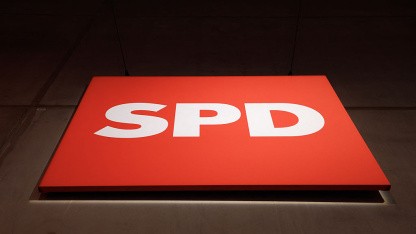 Politik: Eco kritisiert Pläne der SPD für eine KI-Steuer