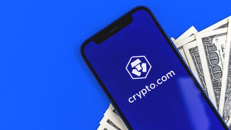 Robinhood Takes Stakes in Crypto.com and Its $5B Prediction Spinout