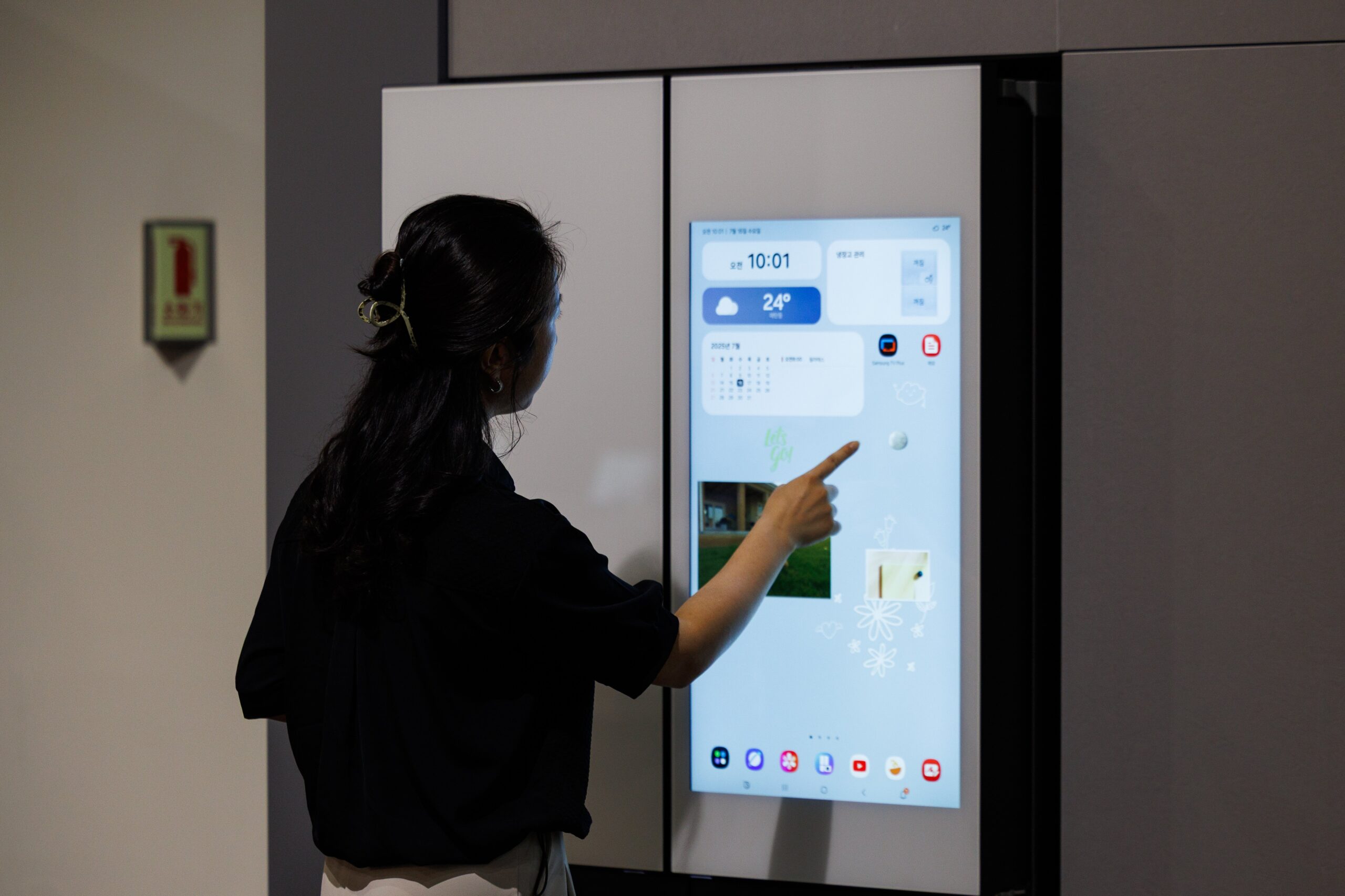 Samsung smart fridges stop cooling after faulty update