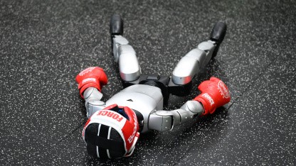 Unibleed: Wenn ein Wurm ganze Armeen humanoider Roboter kapern kann