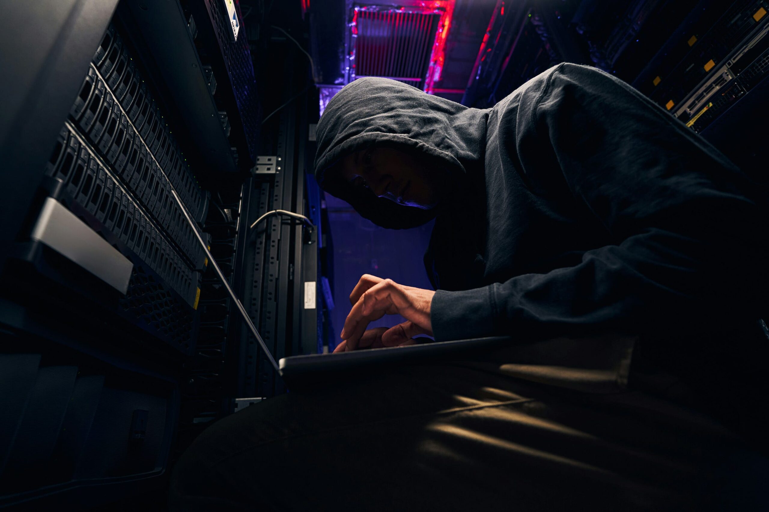 Vercel attack — DeFi frontends under pressure for $2 million ransom