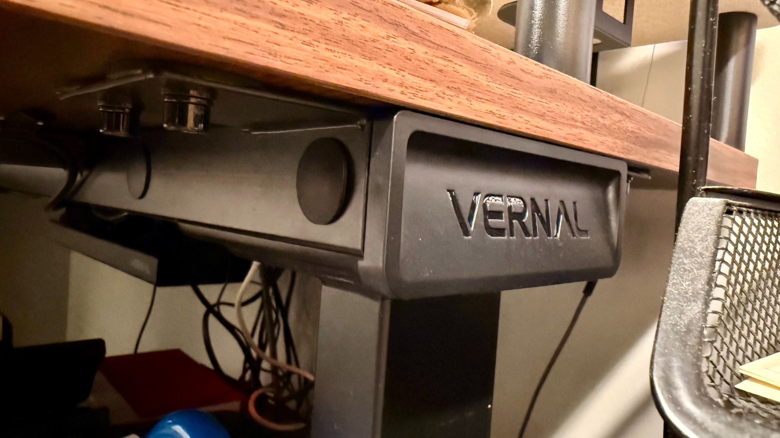 Vernal Core3 review: A rock-solid standing desk for triple-monitor setups