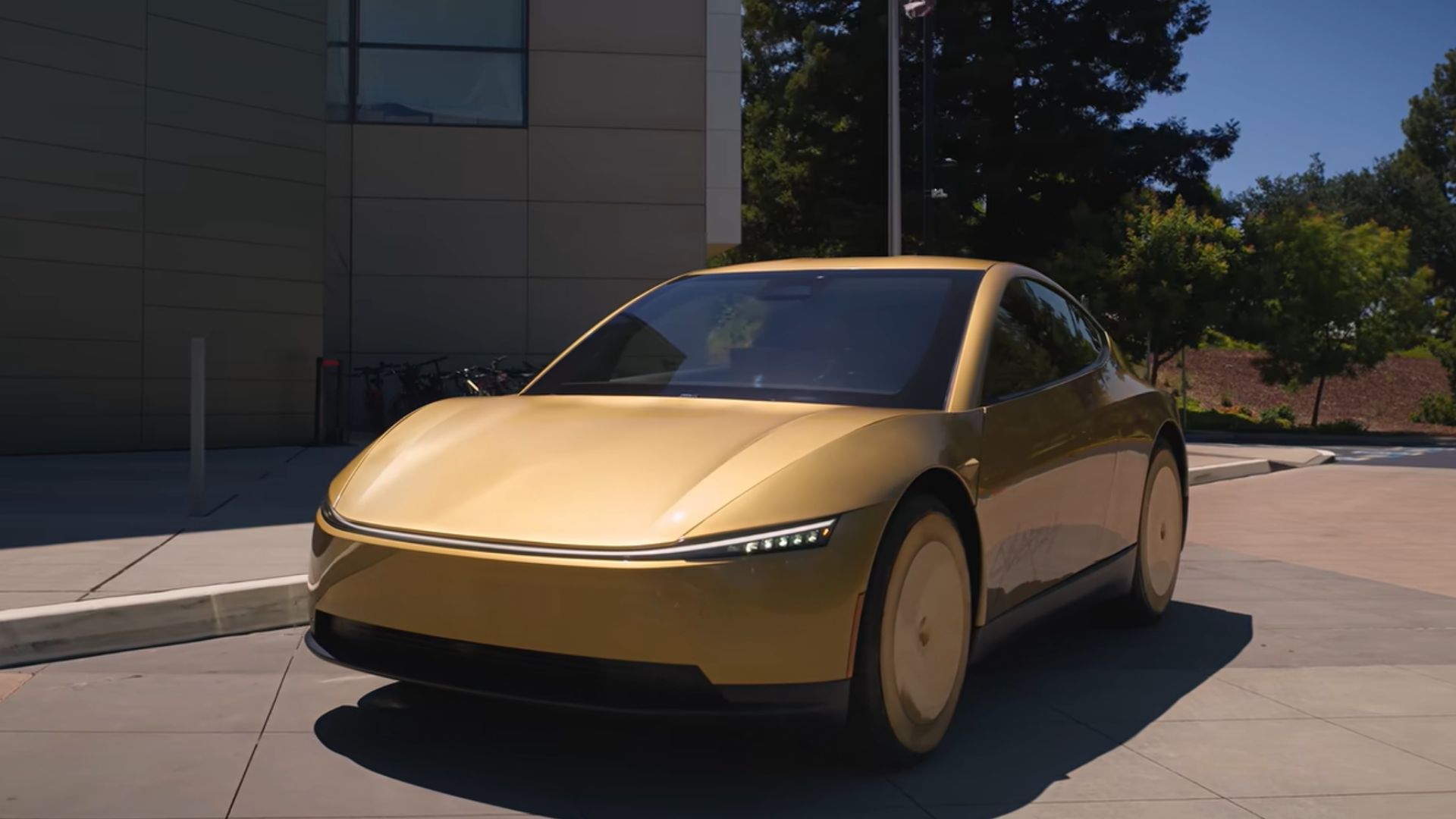 Video: Tesla’s steering-wheel-free Cybercabs hit Austin streets in robotaxi push