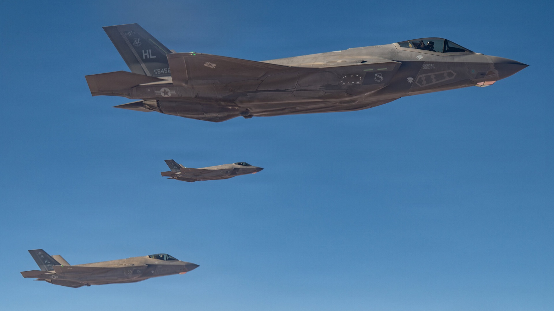 1,200 mph US F-35 fighter fleet set for massive 850-jet expansion under 10-year deal