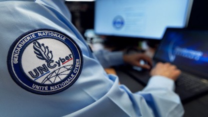 Cyberkriminalität: Ermittler stoppen Handel mit Nacktaufnahmen