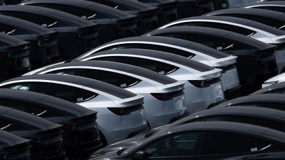 Elektromobilität: Tesla verdient 43 Prozent weniger, Forschungskosten steigen
