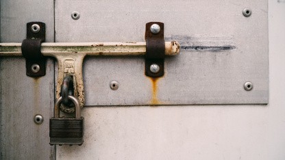 ISO/IEC 27090: Neue ISO-Regel gegen Datenvergiftung von KI