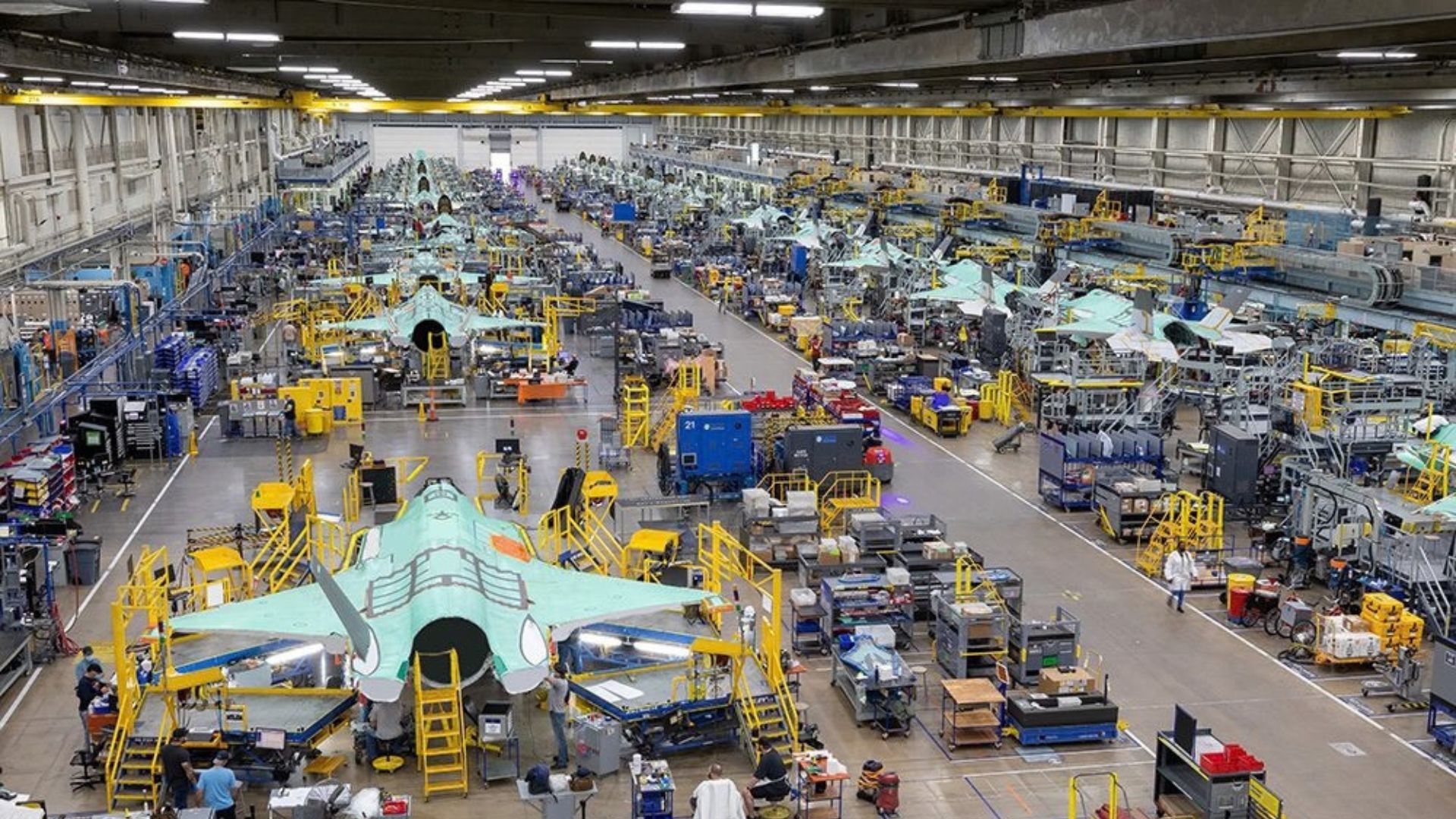 Pentagon backs F-35 infrastructure with major maintenance and software contracts