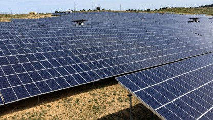 Solarstrom aus Afrika: Photovoltaik mit hohem Ertrag und wenig Verschleiß