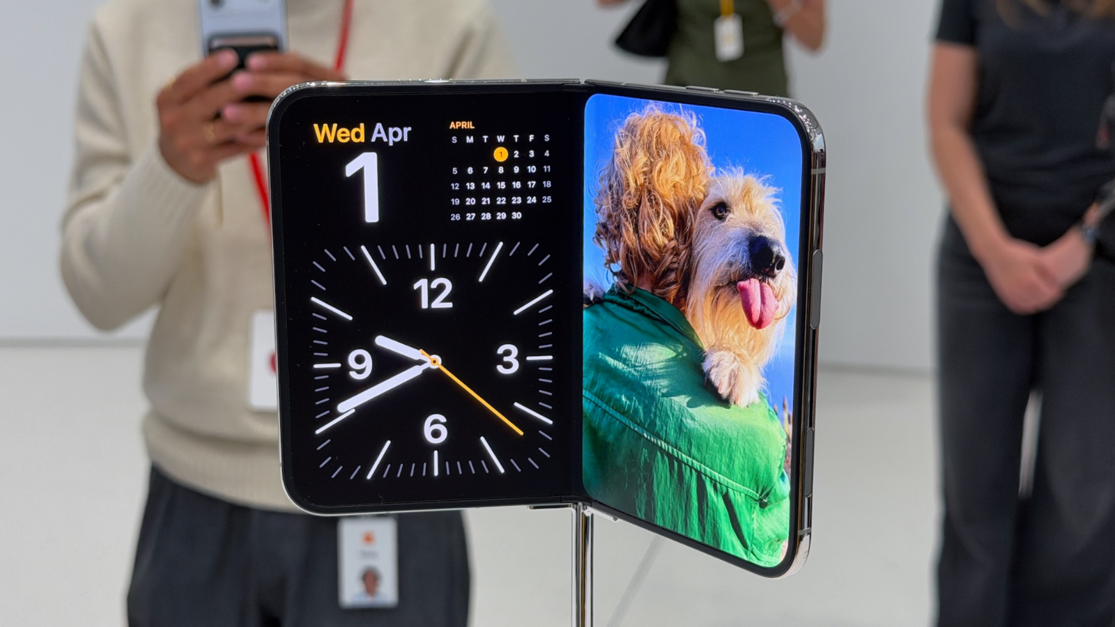 The best iPhone Duo preorder deals: How to get Apples foldable for as low as $799